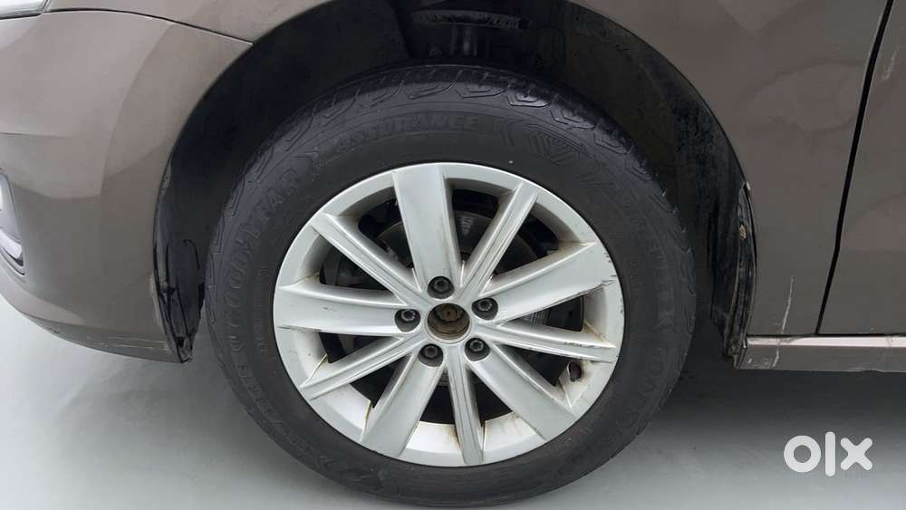 Volkswagen Vento 2010-2013 Petrol Highline, 2016, Petrol