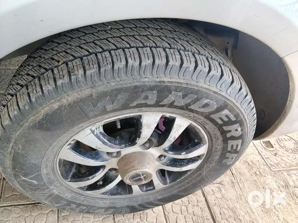 The Tata Safari Storme Vx Top Veriant 2013 December