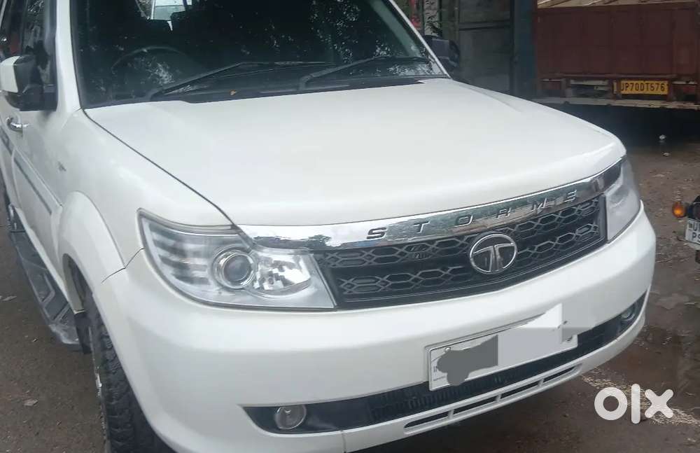 2018 Tata Safari Storme Lx