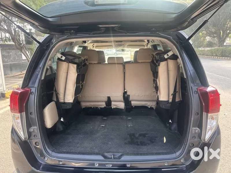 Toyota Innova Crysta [2020-ongoing] 2.4 Vx 7 Str, 2020, Diesel