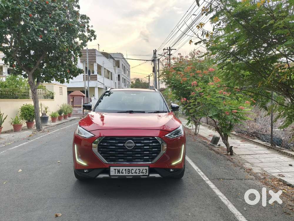 Nissan Magnite 1.0 Xv Premium, 2023, Petrol