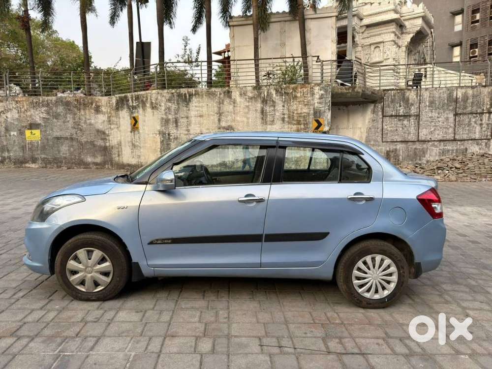 Maruti Suzuki Swift Dzire 1.2 Vxi Bsiv, 2015, Petrol