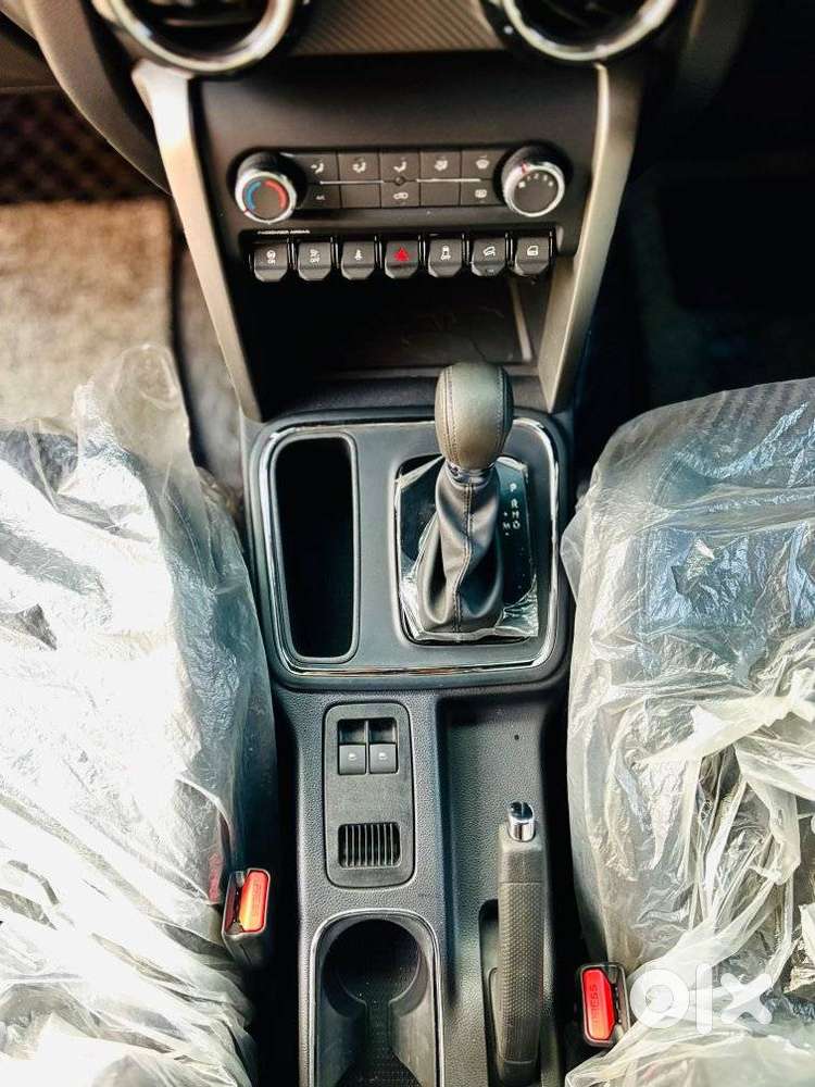 Mahindra Thar Lx Hard Top Petrol At Rwd, 2023, Petrol