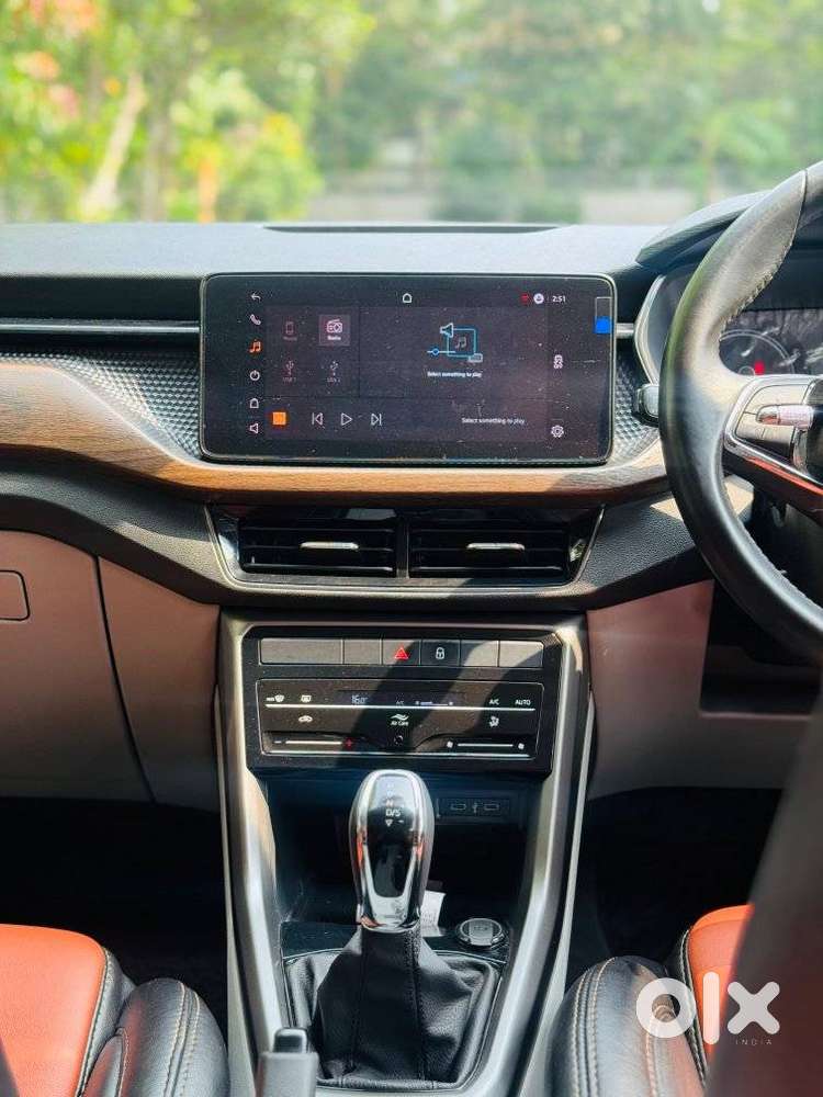 Skoda Kushaq 1.0 Tsi Ambition At, 2021, Petrol