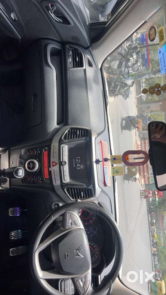 Mahindra Xuv300 W8 Option, 2022, Petrol