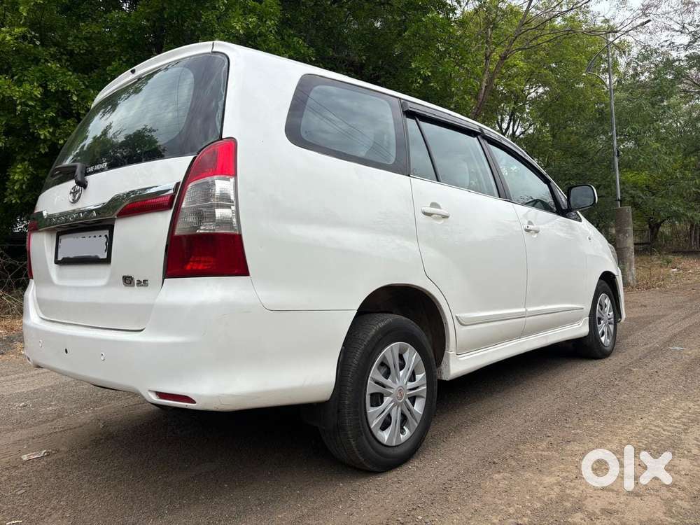Toyota Innova [2013-2016] 2.5 G4 8 Str, 2016, Diesel