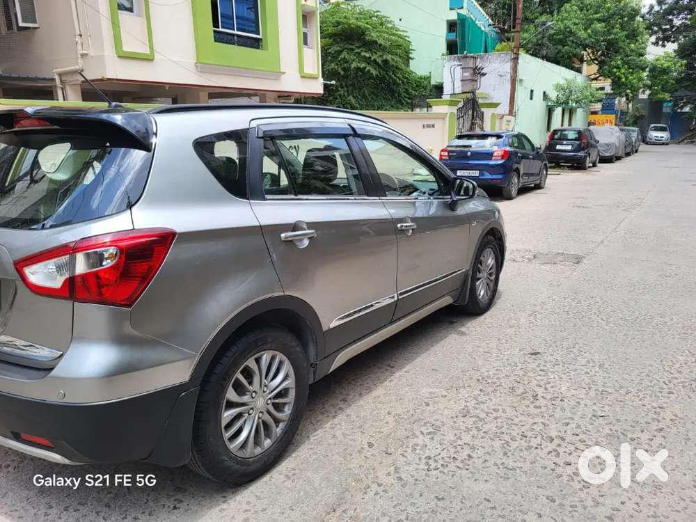 Only 50,000 Kms Maruti Scross Diesel Zeta 2018