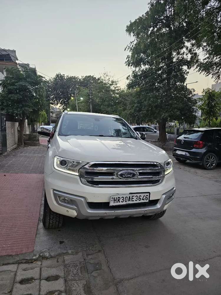 Ford Endeavour 3.2 2018