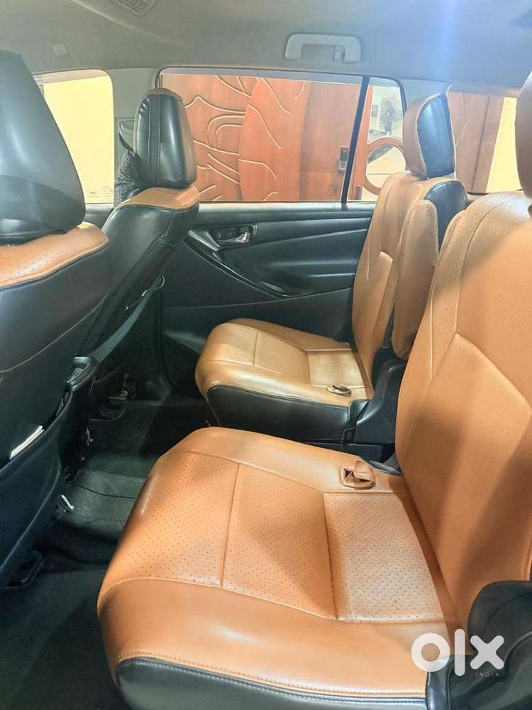 Toyota Innova Crysta 2018 Diesel 190000 Km Driven