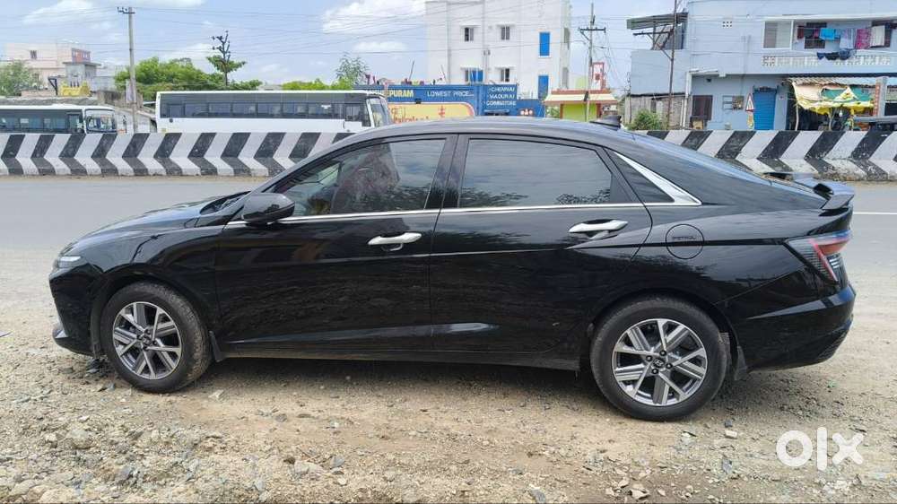 2025 Hyundai Verna Petrol Sx