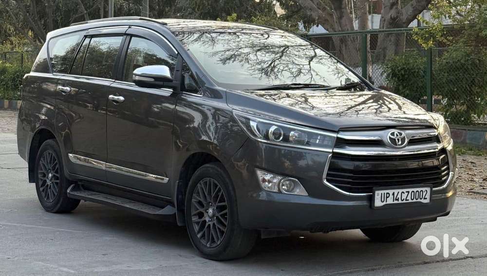 Toyota Innova Crysta