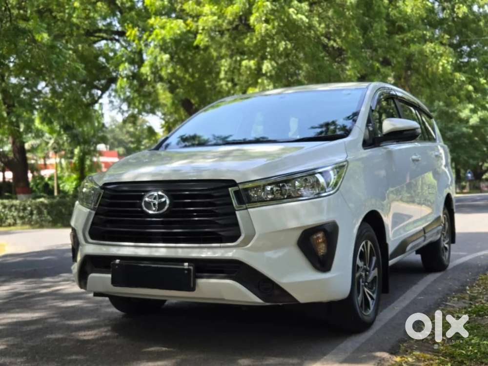 Toyota Innova Crysta [2020-ongoing] 2.7 Gx At 7 Str, 2022, Petrol