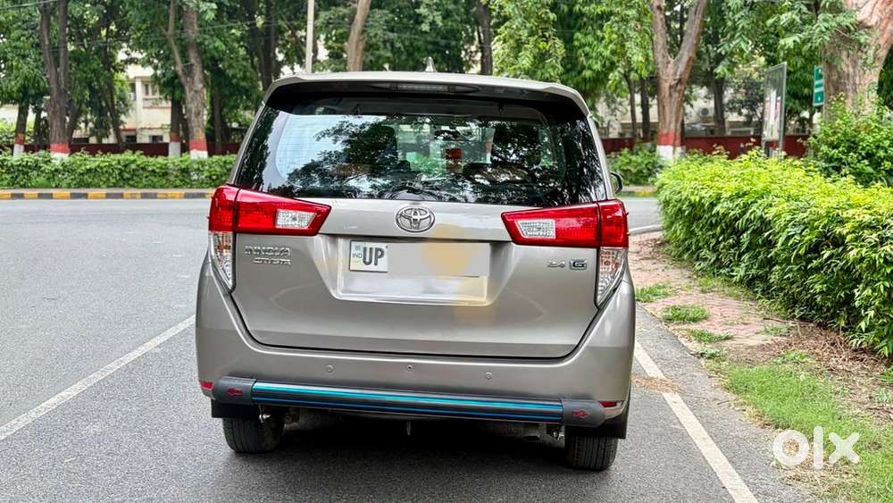 Toyota Innova Crysta 2017 Diesel 77000 Km Driven