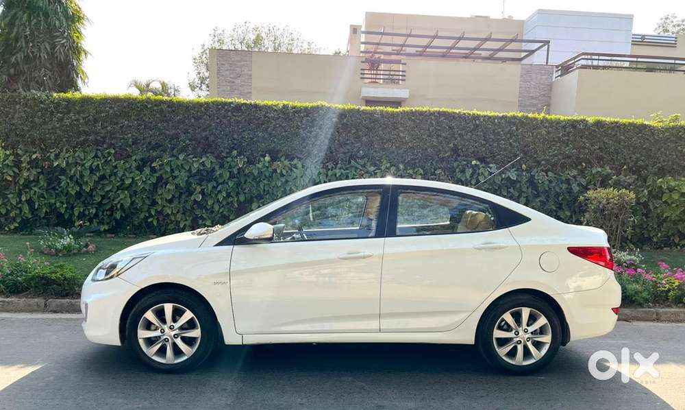 Hyundai Fluidic Verna 1.6 Vtvt Sx, 2013, Petrol