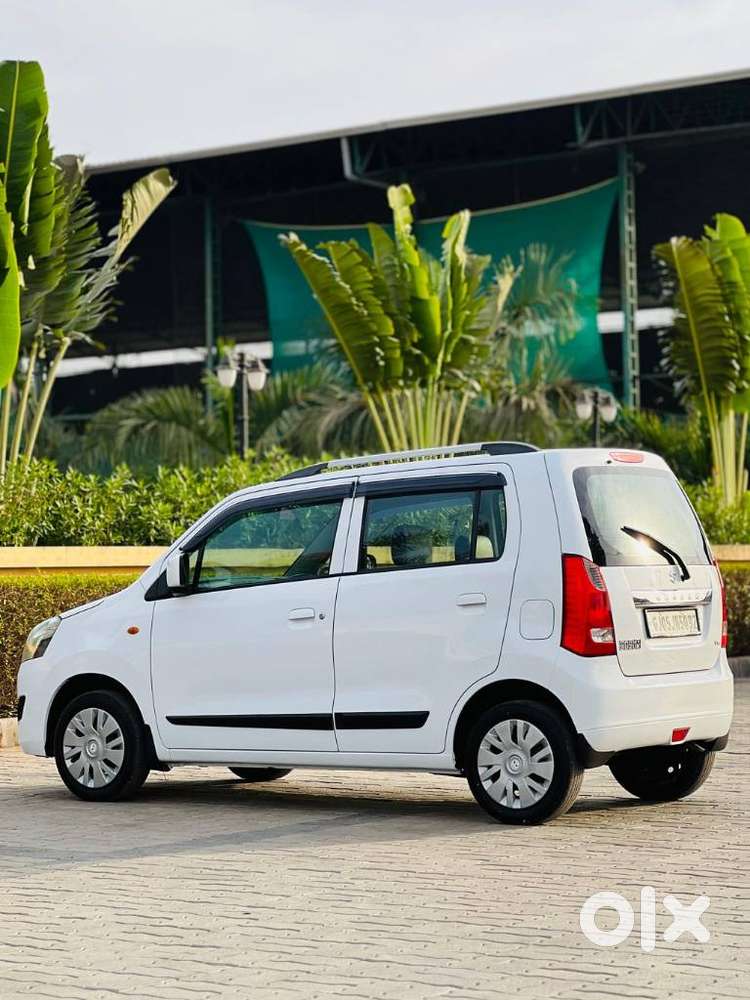 Maruti Suzuki Wagon R Vxi, 2015, Petrol
