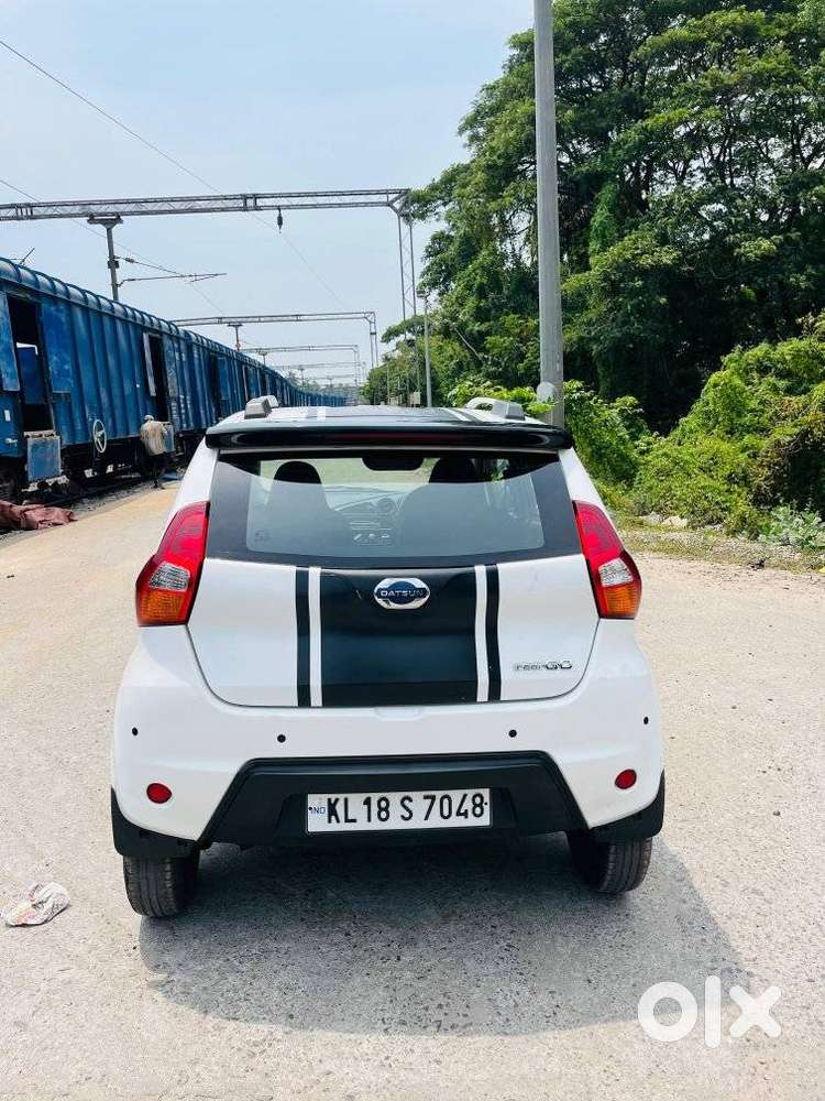 Datsun Redigo 1.0 S, 2016, Petrol