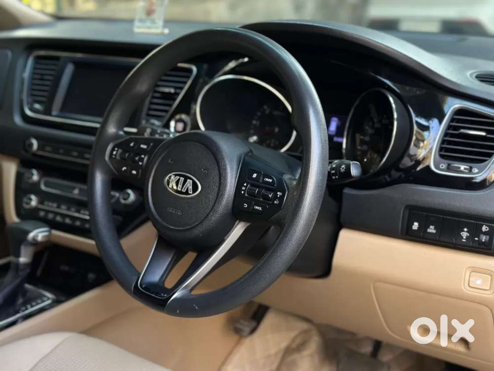 Kia Carnival Prestige, 2020, Diesel