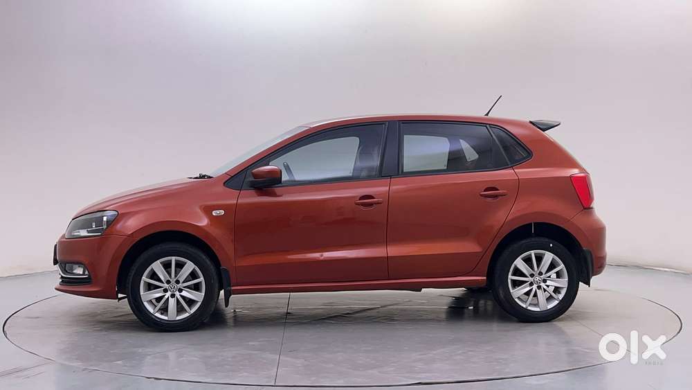 Volkswagen Polo Petrol Highline 1.2L, 2015, Petrol