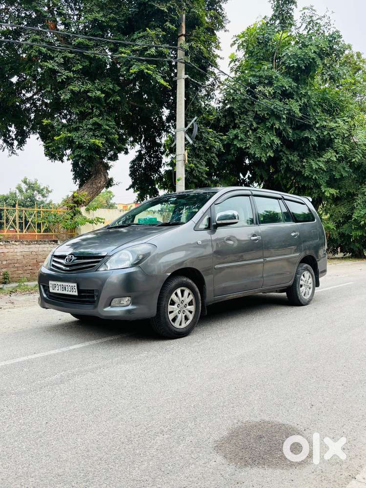 Toyota Innova 2.5 V 7 Str, 2009, Diesel