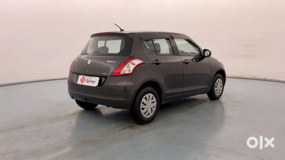 Maruti Suzuki Swift Vvt Vxi, 2017, Petrol