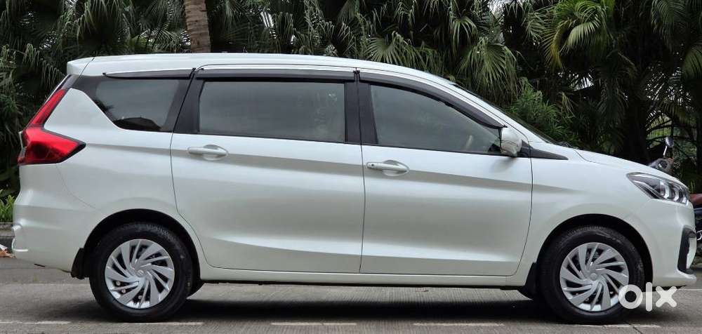Maruti Suzuki Ertiga 2018-2022 1.4 Vxi Shvs At, 2022, Petrol