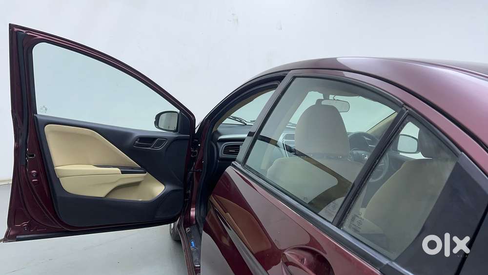 Honda City I-vtec Sv, 2015, Petrol