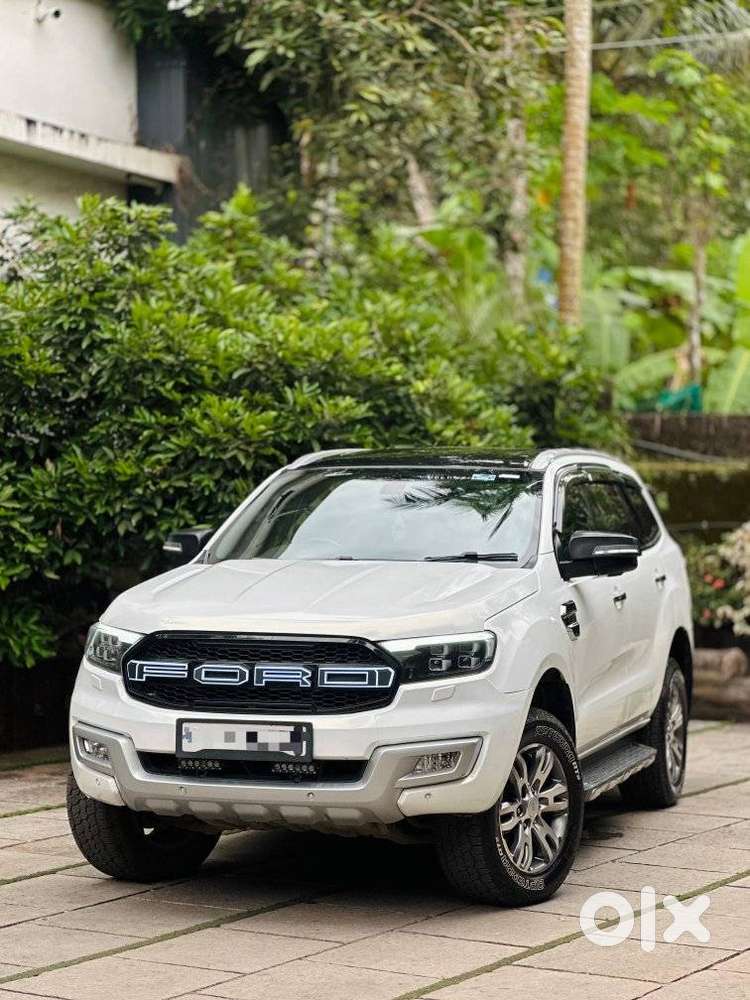Ford Endeavour 3.2 Titanium At 4x4, 2017, Diesel
