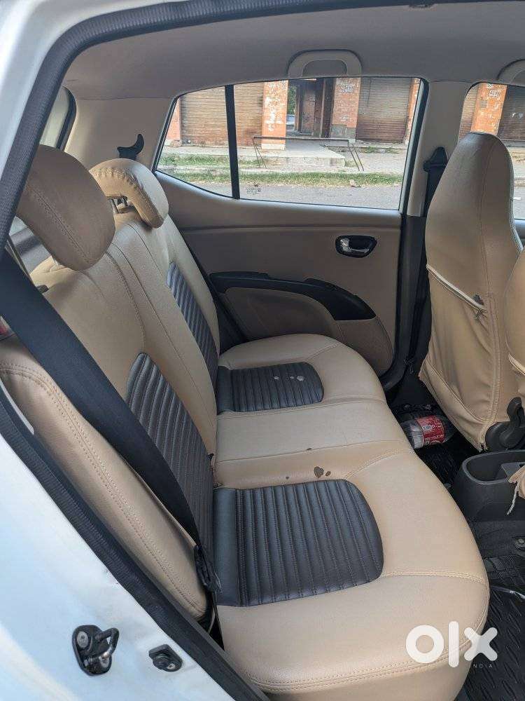 Hyundai I10 Sportz At, 2011, Petrol