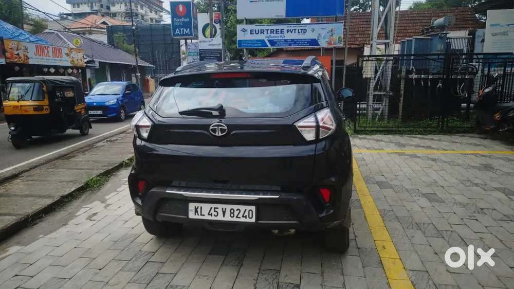 Showroom Condition Vehicle With New Battery And Showromm Service