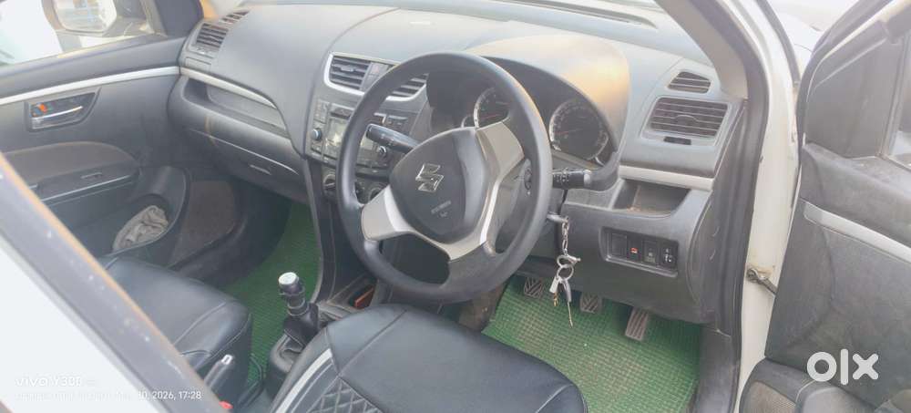 Maruti Suzuki Swift Vxi 1.2 Abs Bs-iv, 2017, Petrol
