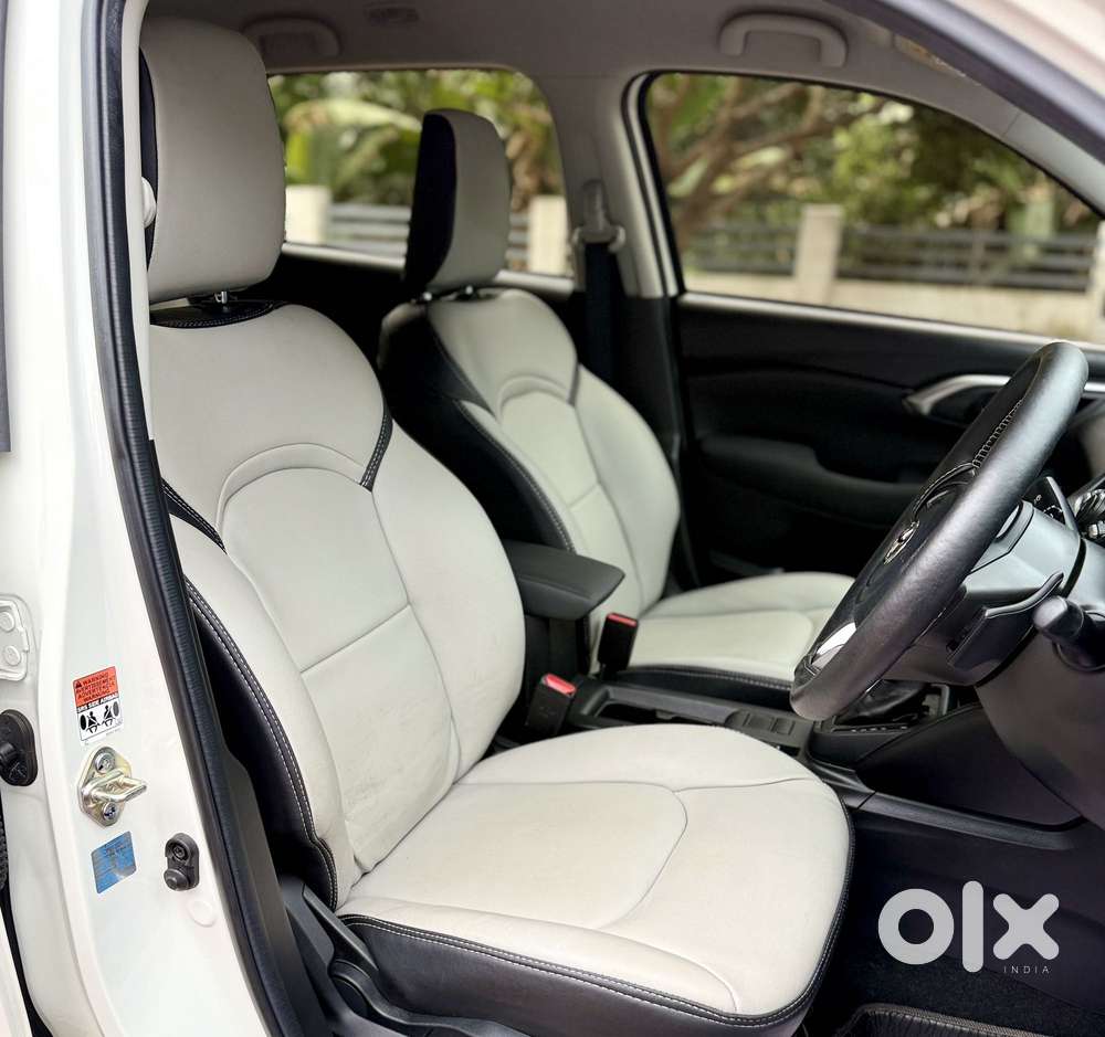 Toyota Urban Cruiser Hyryder 1.5 S Neo Drive At, 2025, Petrol