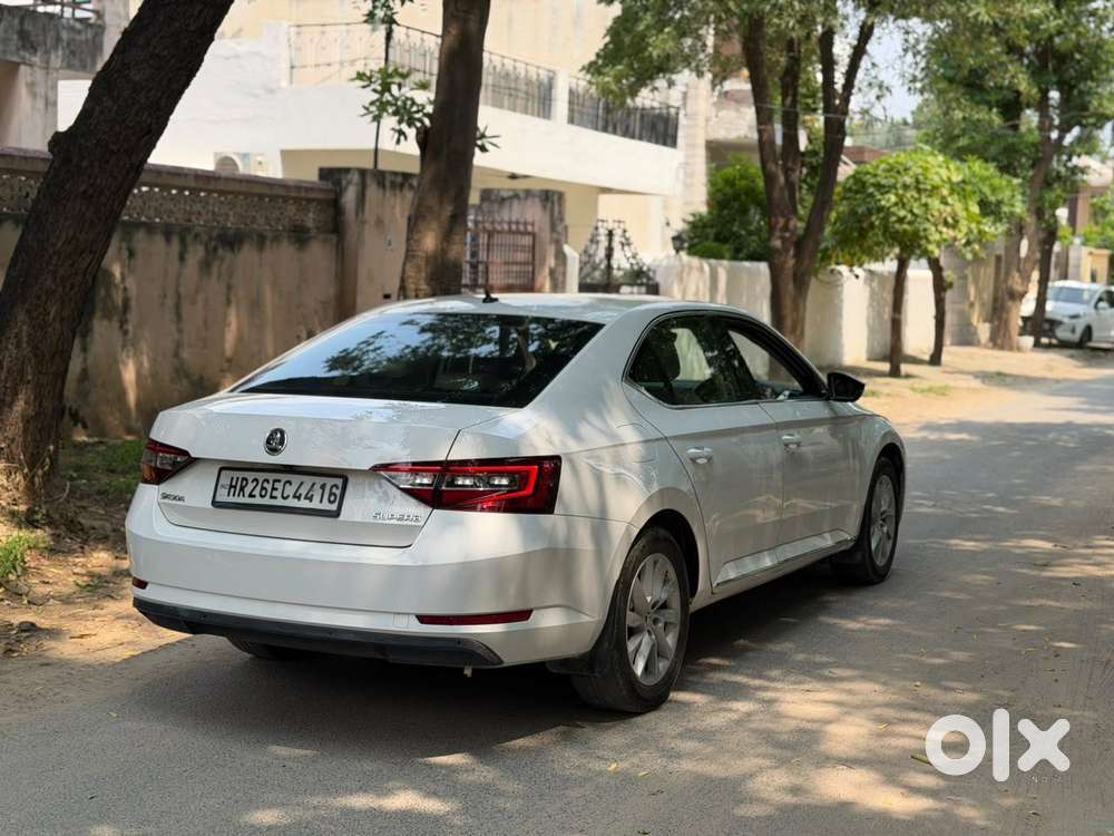 Skoda Superb Lk 2.0 Tdi At, 2019, Diesel