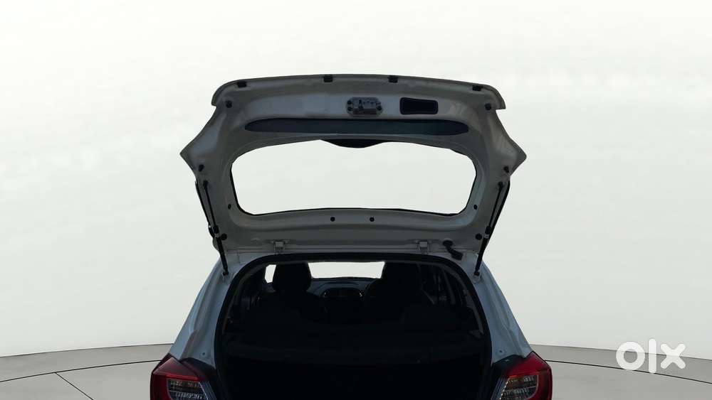 Tata Tiago 1.2 Revotron Xt Option, 2023, Petrol