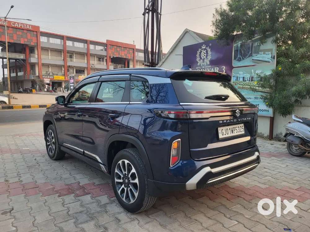 Maruti Suzuki Grand Vitara 7 Seater 2024 Cng & Hybrids 28000 Km Driven