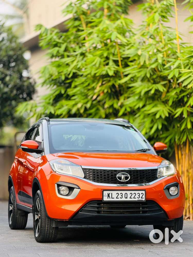 Tata Nexon 1.2 Revotron Xza Plus (l) Dual Tone, 2018, Petrol