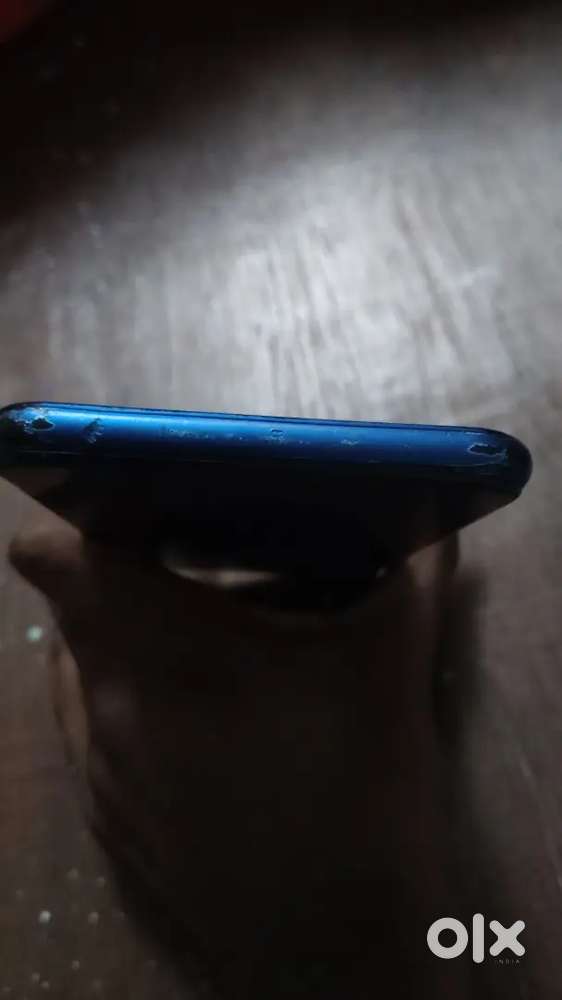 Vivo y15 4 /64 gb