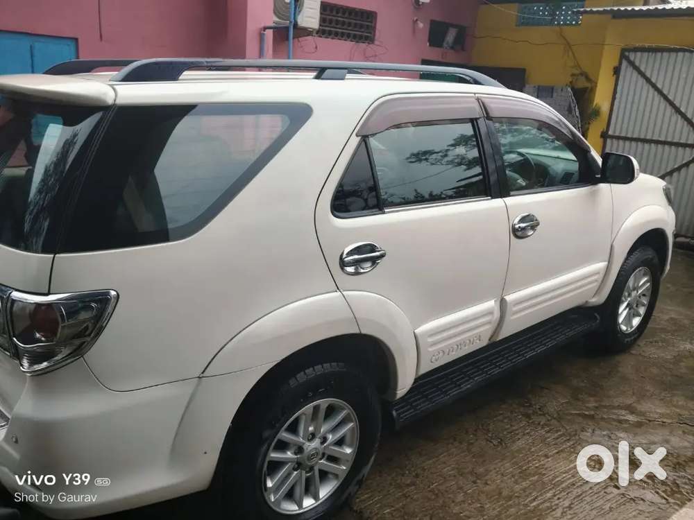 Toyota Fortuner 2015 Diesel Well Maintained