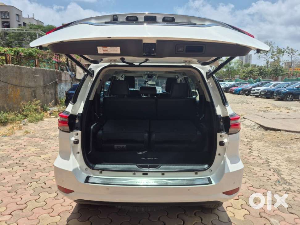 Toyota Fortuner 4x2 At 2.8 Diesel, 2023, Petrol