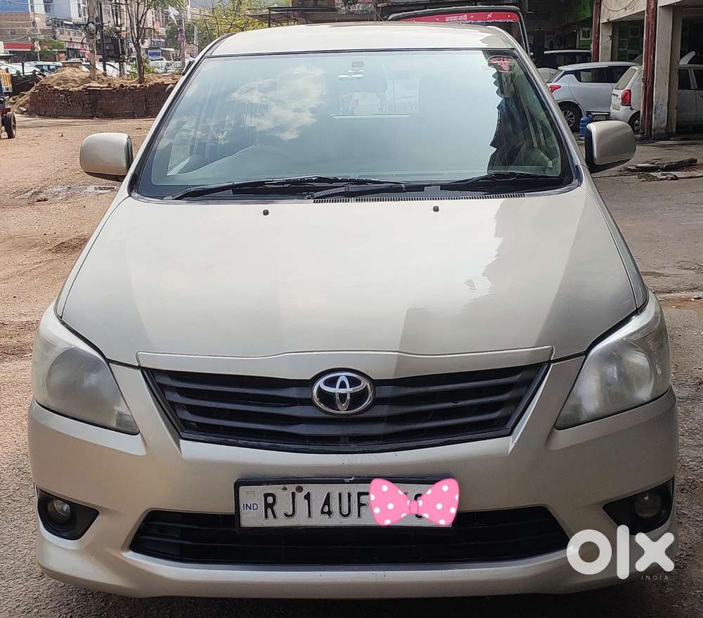 Toyota Innova 2.5 G (diesel) 7 Seater, 2013, Diesel