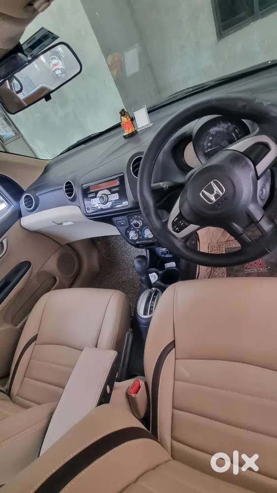 Honda Brio Vx At 2015 Petrol Well Maintained