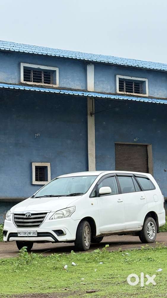 Toyota Innova 2.5 G (diesel) 8 Seater, 2013, Diesel