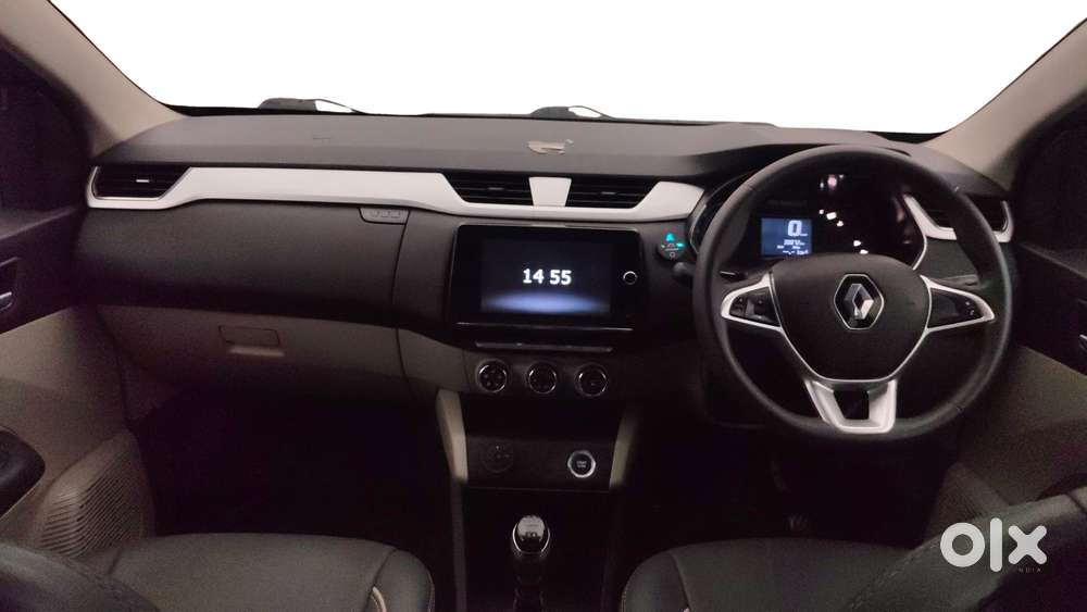 Renault Triber Rxz, 2022, Petrol