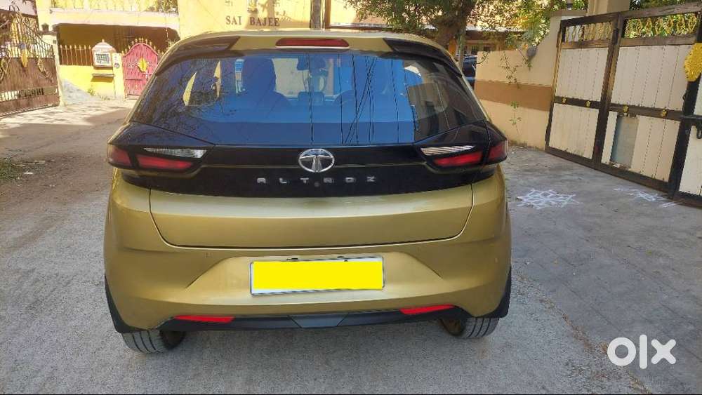 Tata Altroz Xt Petrol 2021  First Owner  25844 Km  Insurance Valid