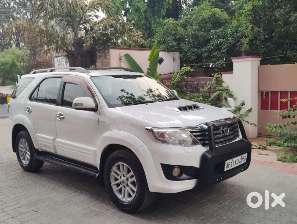 Toyota Fortuner, 2012, Diesel