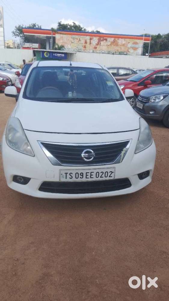 Nissan Sunny Xv, 2014, Petrol