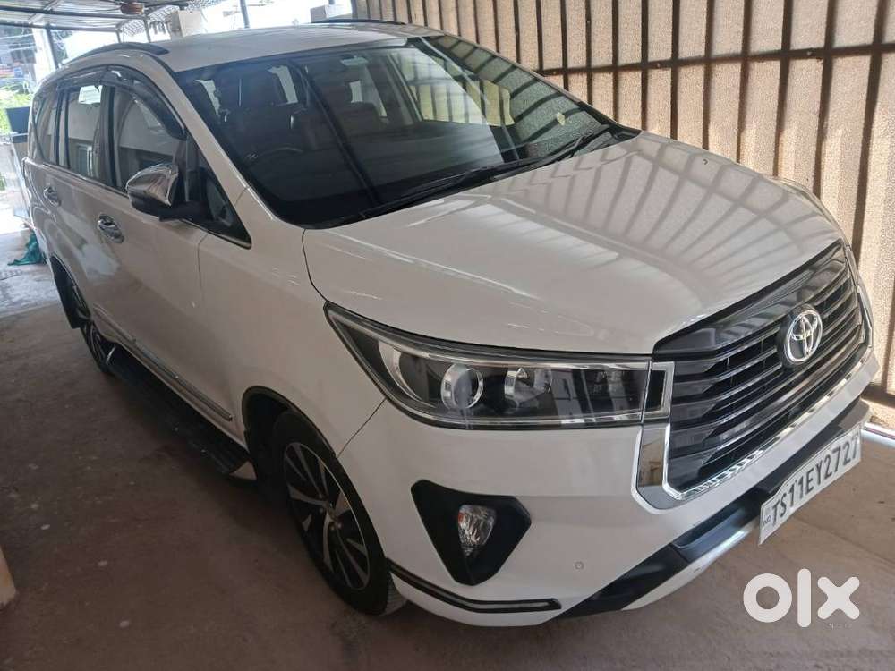 Toyota Innova Crysta 2022 Automatic Petrol 25k Km, Doctor  Driven Sale