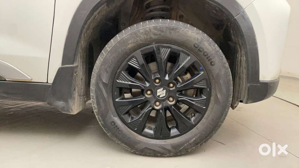 Maruti Suzuki Vitara Brezza 1.5 Zxi At, 2021, Petrol