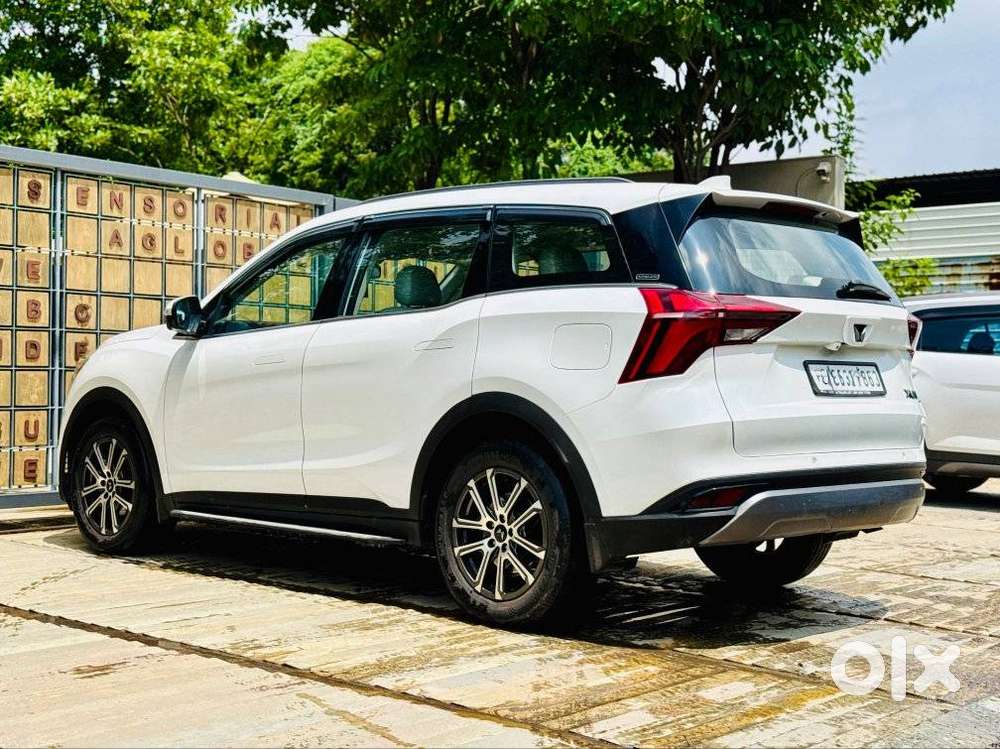Mahindra Xuv700 Ax7 Luxury Pack Awd, 2024, Diesel