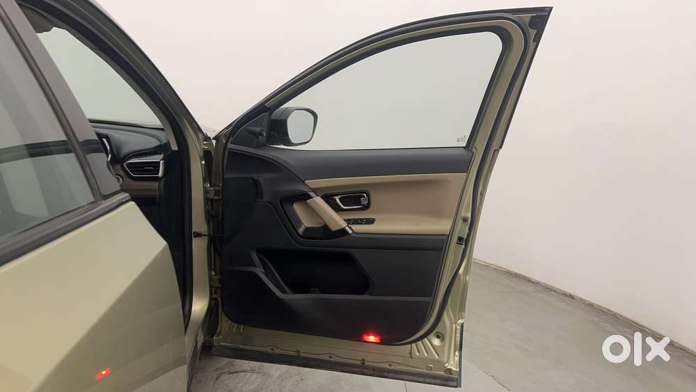 Tata Harrier 2.0 Xza Plus Kaziranga Edition, 2022, Diesel