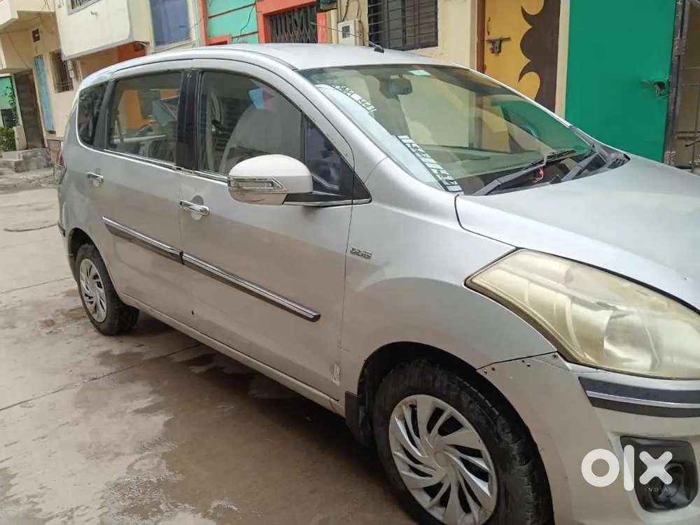 Maruti Suzuki Ertiga 2012 Diesel 326197 Km Driven